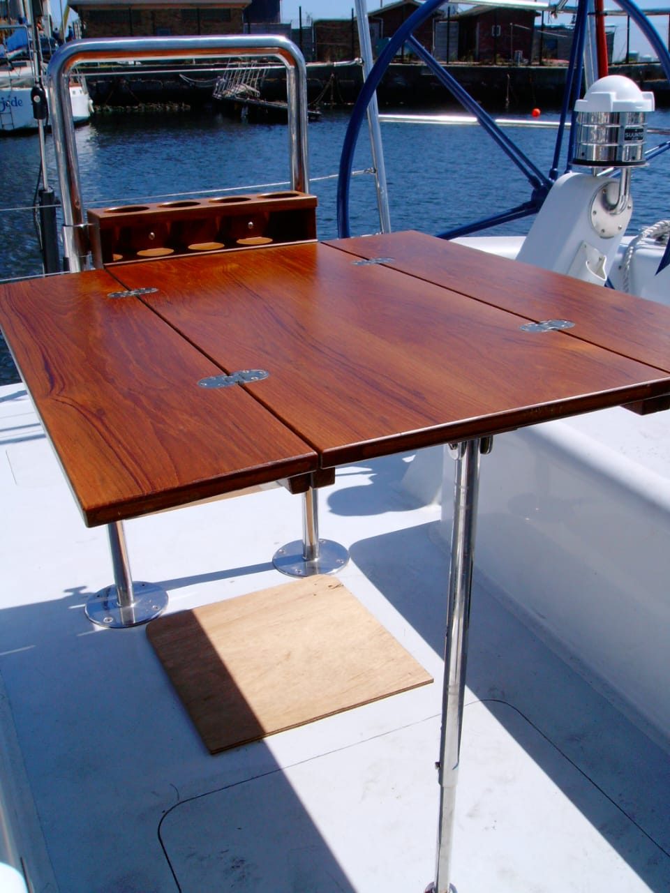 Boat Building, photo 1 of 15